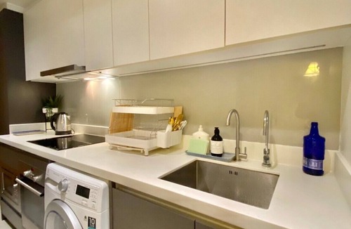 Bangkok Central Business District Condo | Luxury 3 beds, 2BR near BTS Asok, Terminal 21