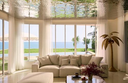 Puk Tian Villa | Mahi-Mahi Beachfront Villa by Yudee Assets