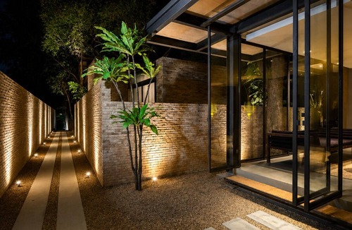 Kanchanaburi Hotel | Makham Villa River Kwai
