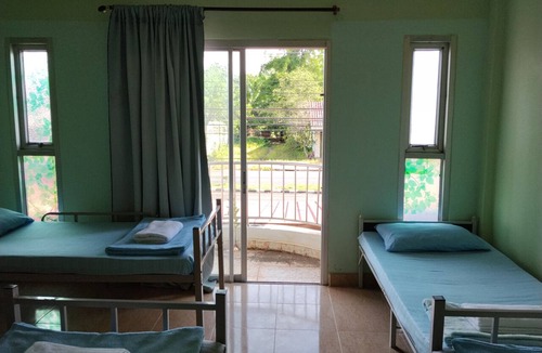 Tha Phae Hostel | Mangkonlay Hostel