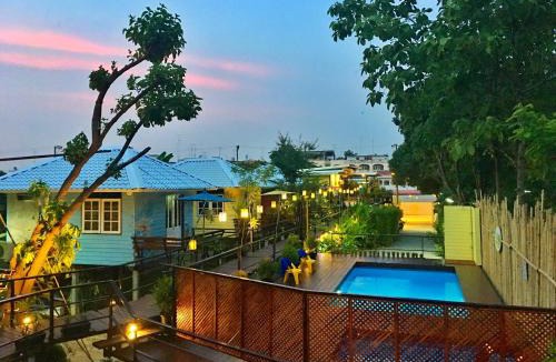Thani Resort | Mango House