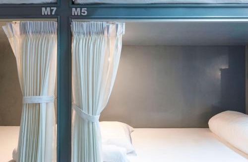 Tha Wang Thong Hostel | Mee Hug Guesthouse