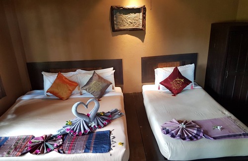 Ban Thalane Hotel | Melina's Beach Front Bungalow