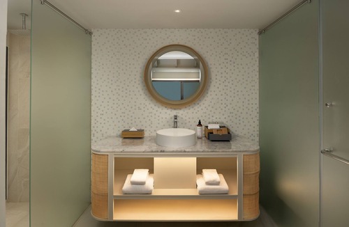 Kram Hotel | Mercure Rayong Lomtalay Villas & Resort