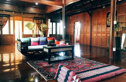 Mae Hia Resort | Mina Garden Villa Resort