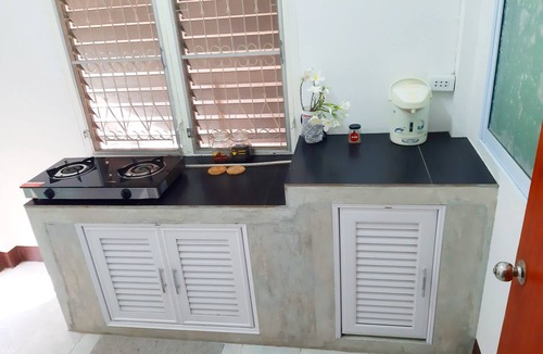 Mae Jo House | Mj Bed Room Stay with guest & Host