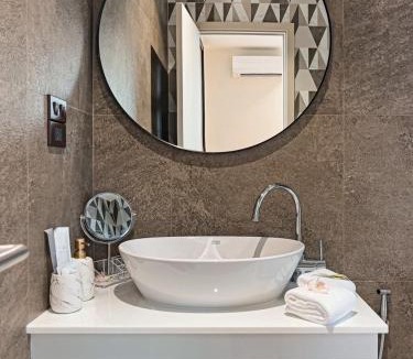 Sa Khu Apartment | Modern 1 & 2 Bedroom Apartments Naiyang Phuket by Mango Family