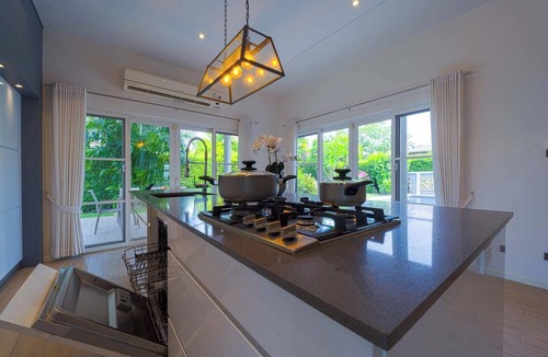 Hua Hin Villa | Modern 3 Bedroom Pool Villa - MR54