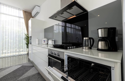 Khao Tao Villa | Modern 4 Bedroom Pool Villa PMK-A2