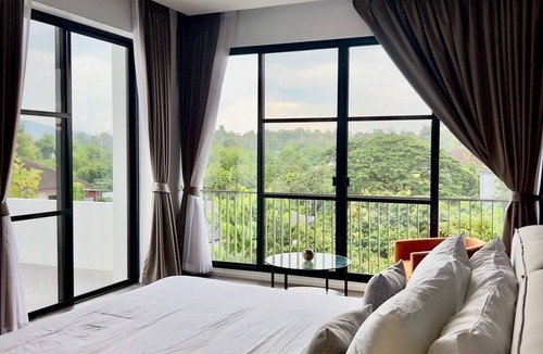 Chang Phueak House | Modern 4BR The Villa Dali - Salt Pool & Lift Doi Suthep View - Minutes To Nimman