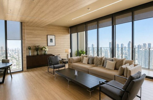 Khlong Tan Condo | Modern Studio/Fast WiFi + Pool + Shuttle/Monthly Stay