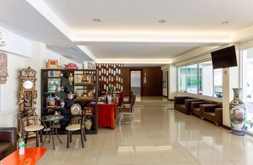 Bang Kra So House | Modern Twin Escape | Deluxe Style at Vresotel