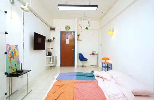 Khlong Chaokhunsing Apartment | ModernArt, walk10min MRT, 30airport