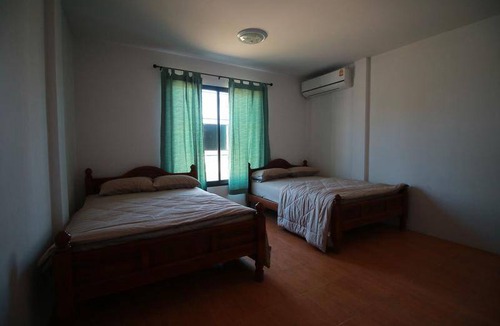Hua Toei House | Motel ∙ 8 guests