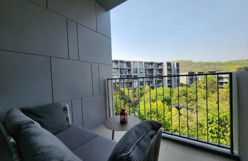 Phaya Yen Apartment | Mountain View Suite at The Valley Khaoyai