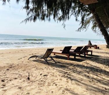 Huai Yang Bed & Breakfast | Mumsa Beach Resort & Restaurant