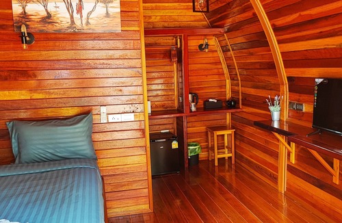 Huai Yang Hotel | Mumsa Beach Resort & Restaurant