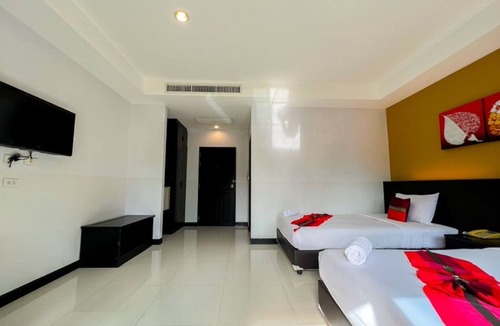 Ban Bo Han Hotel | Naiyang Beach Hotel