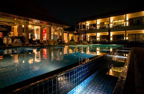 Makham Tia Hotel | Naraya Riverside Resort