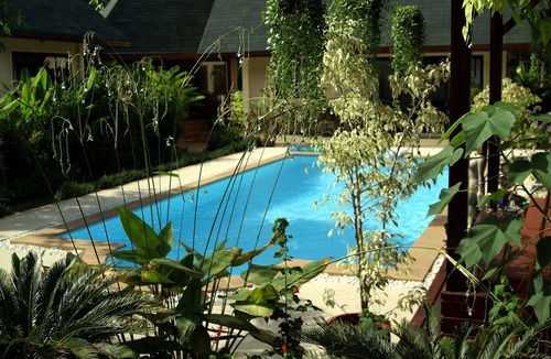 Hua Thanon Villa | Natien Beach and Garden Villa, very close to the beach, private and spacious