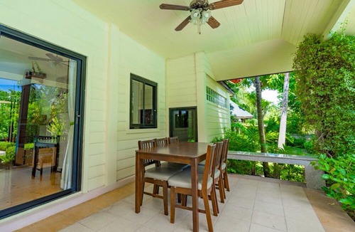 Hua Thanon Villa | Natien Beach Villa