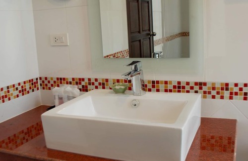 Phela Hotel | Nattha Waree Hot Spring Resort and Spa