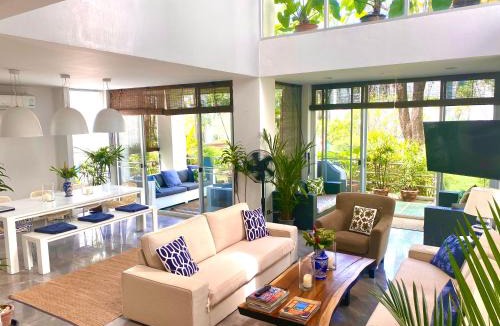 Chakphong House | Natural Villas -Front Samet - Beach front 3BR with Pool