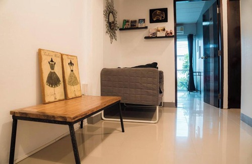 Sri Phum Hostel | Nature Home Hostel