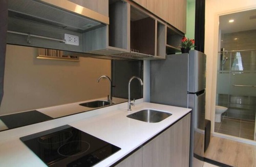 Ramkhamhaeng Condo | New Condo, Hi-Speed Wi-Fi/Gym&Pool/MRT Lam Sali