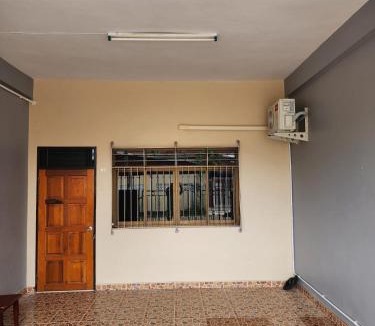 Betong House | No 27 by Vince HomeStay Betong - 4 Bedroom