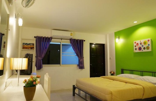 Wua Lai Hotel | Noble House Chiangmai