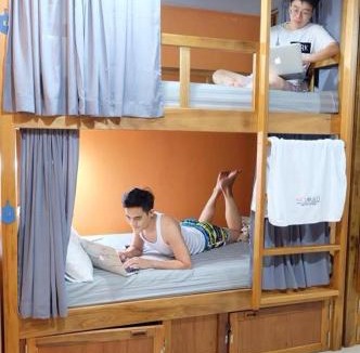 Downtown Krabi Hostel | Nomad hostel Krabi and Travel