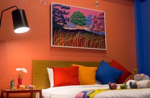 Su Thep Hostel | Non Nid Non Noi Design Residence