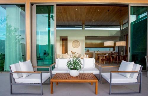 Thep Kasattri Villa | OASIS Luxury Private Villa
