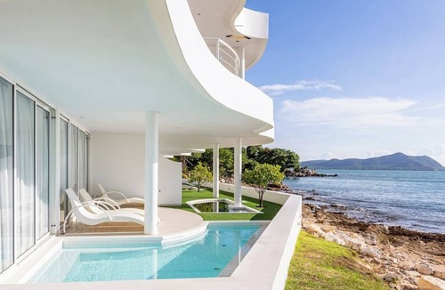 Na Chom Thian Apartment | Ocean Beachfront Smart Unit