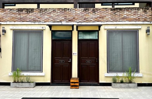 Nimman Hostel | October Hostel ChiangMai