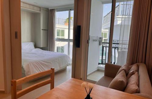 Nong Chaeng Apartment | Olympus City Garden Pattaya High Floor 8F