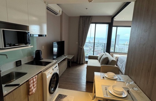 Central Pattaya Apartment | Once Pattaya Cozy nest 1 BR at high of city