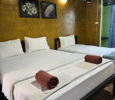 San Kamphaeng Hotel | Ora House