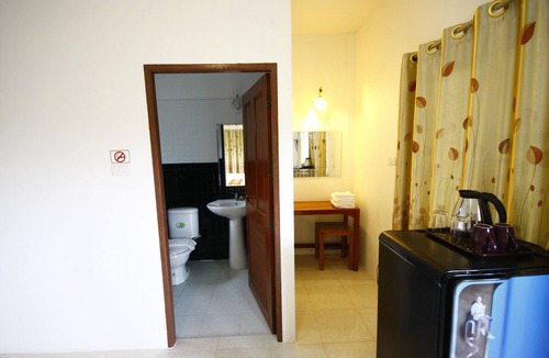 Makham Hotel | Our Eco Farm