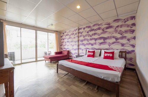 Ban Bang Saen Hotel | OYO 1152 Hongpak Mint