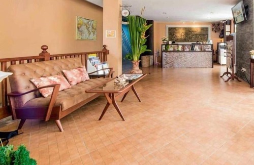 Hua Hin Hotel | OYO 121 Hua Hin Goodview