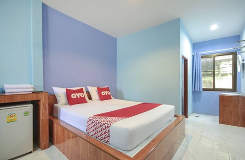 Downtown Krabi Hotel | OYO 682 Fishering Home