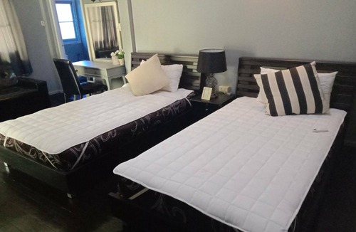 Lat Yao House | OYO 857 42 Loft Bed and Breakfast
