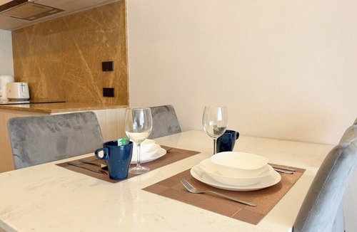 Choeng Thale Apartment | Ozone Condo Bangtao Close to Beach c235