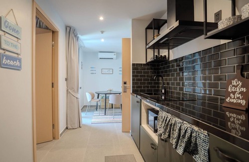 Mai Khao Hotel | Ozonicia Family Suites Mai Khao Phuket Yacht Haven