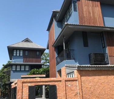 Bang Kao House | P.O.E Posh Homestay