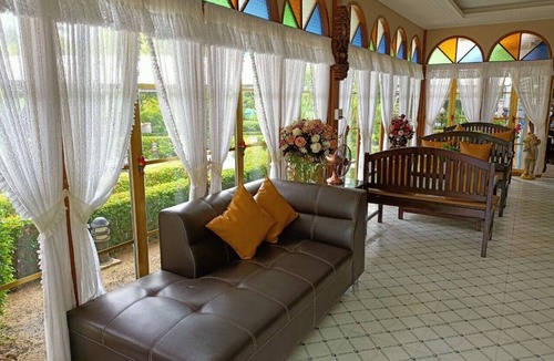 Kamphaeng Phet Hotel | P Paradise Hotel