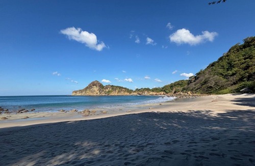 Playa La Redonda House | Pacific Ocean Clifftop Oasis, with short walk to a private beach in Redonda Bay