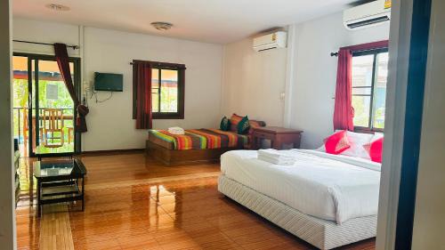 Krabi House | Palmthien Pool Villa Aonang